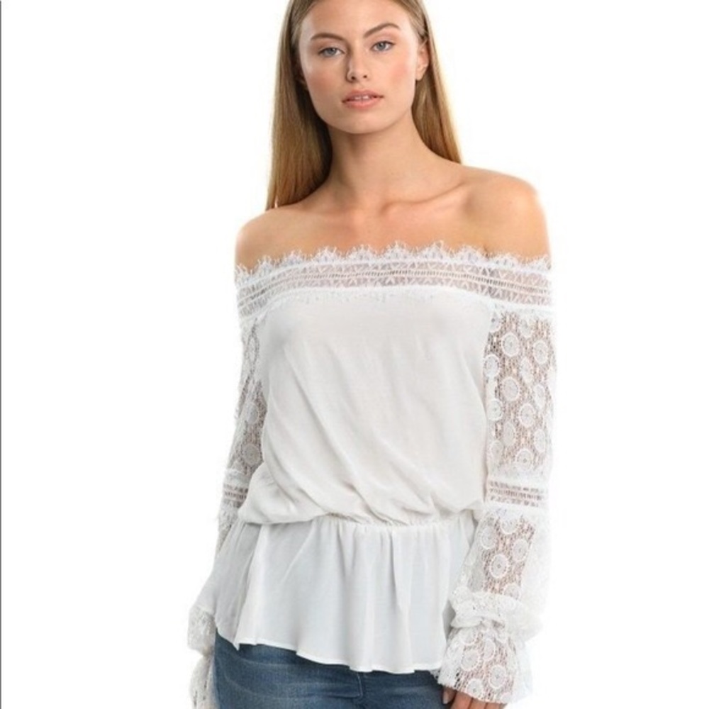 Kittenish Avery Off Shoulder Lace Top XL White g4